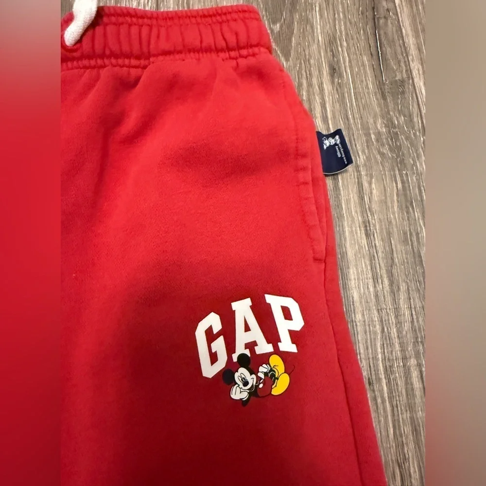 Gap Disney Mickey Mouse Boys Size M Red Sweatpants Joggers